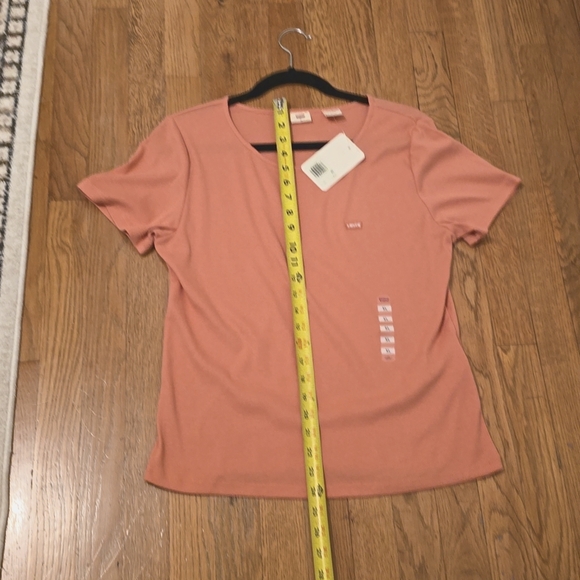 LEVIS SIGNATURE WOMEN'S PEACH RIBBED SUMMER SHORT SLEEVE TEE-SHIRT SIZE XL - Picture 9 of 12